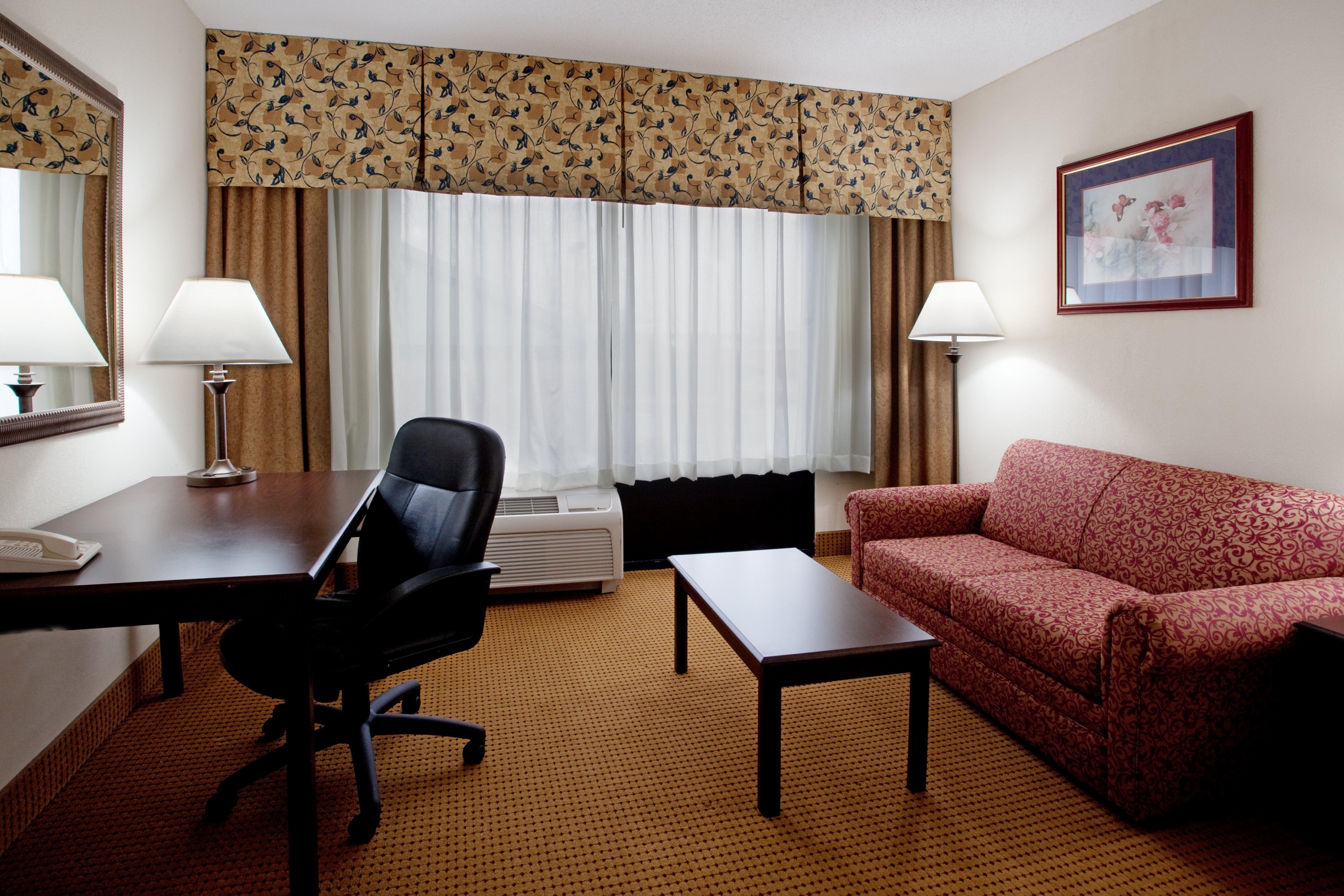 Lexington Inn And Suites Kültér fotó