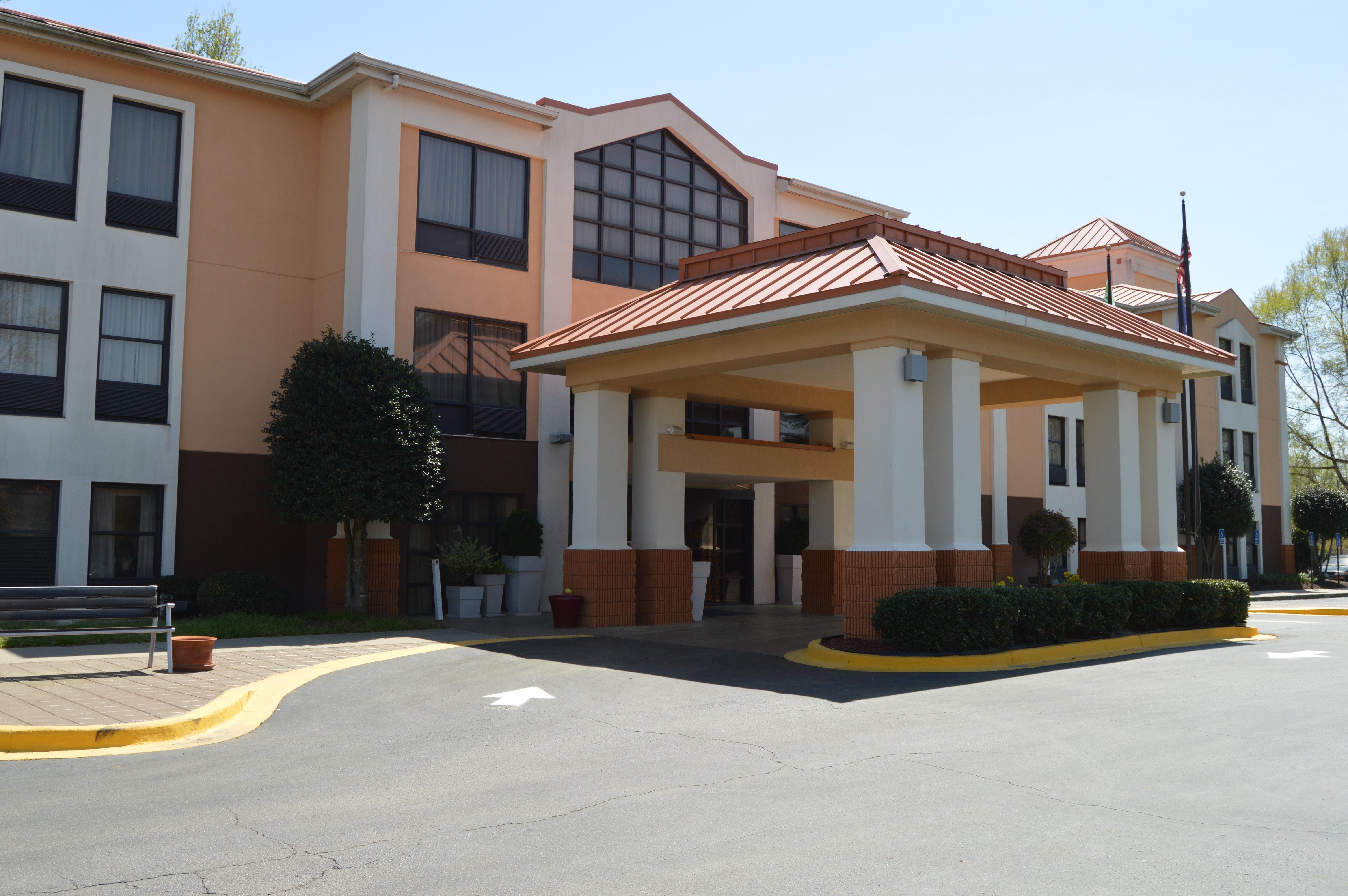 Lexington Inn And Suites Kültér fotó