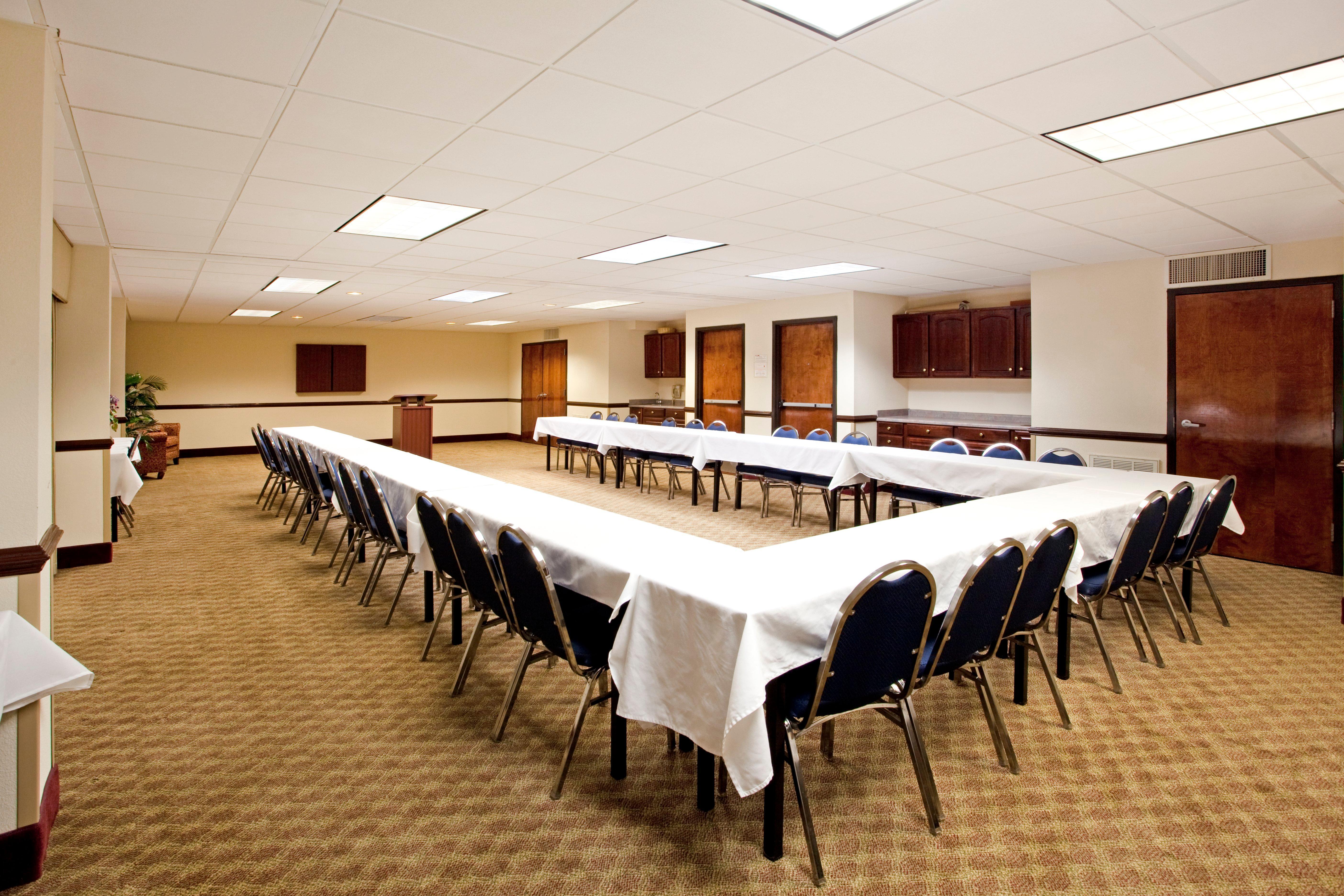 Lexington Inn And Suites Kültér fotó