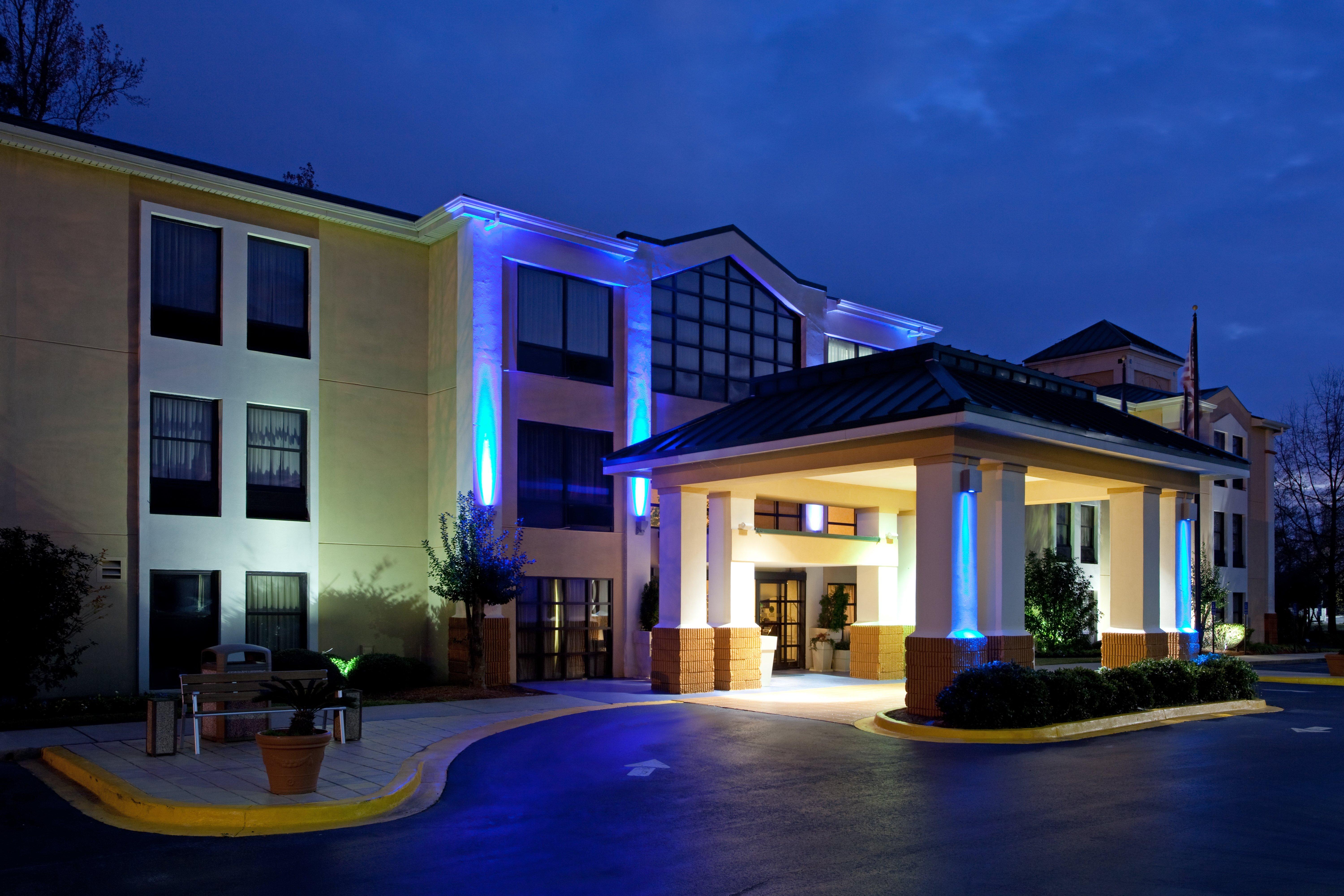 Lexington Inn And Suites Kültér fotó