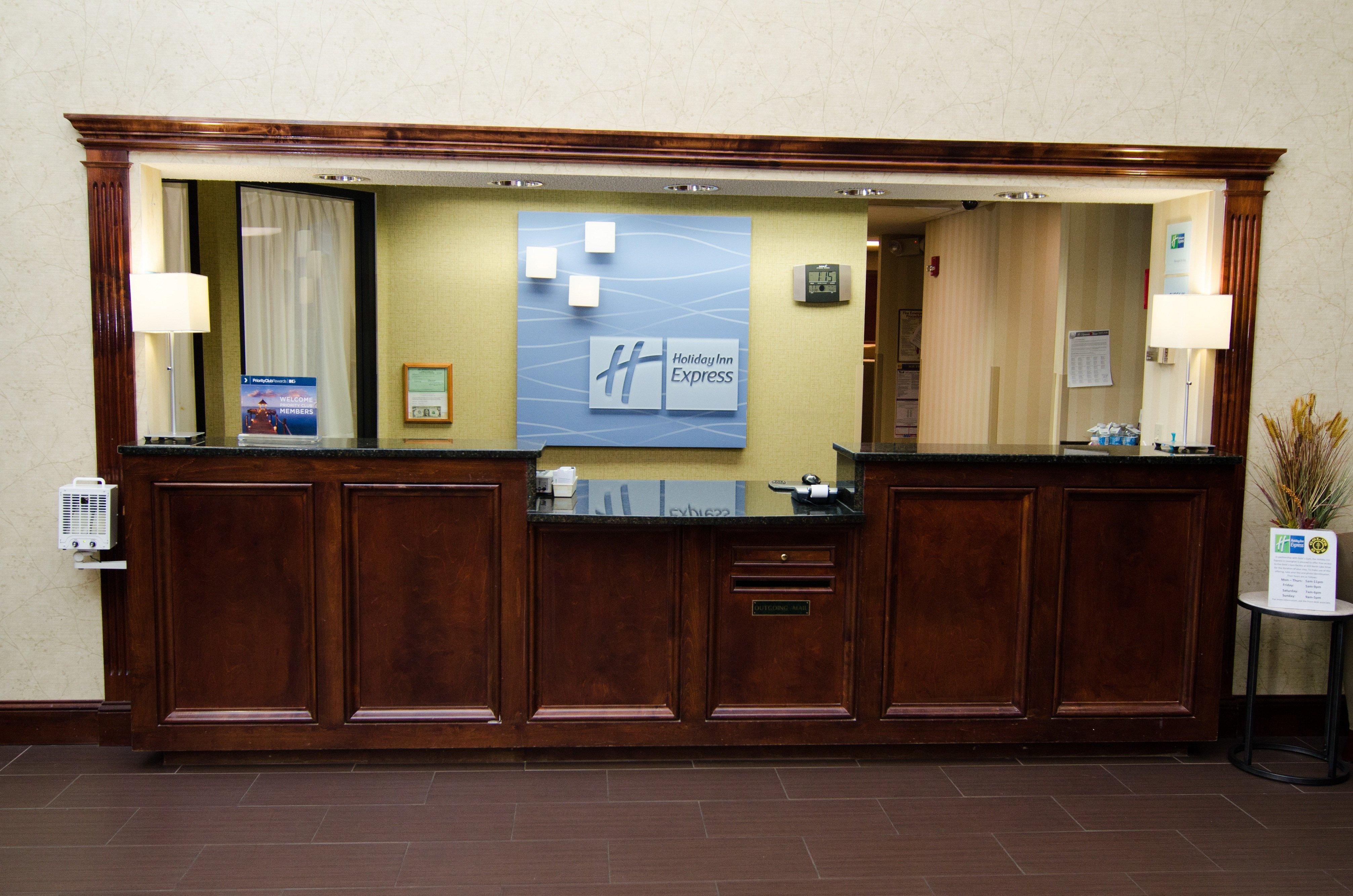 Lexington Inn And Suites Kültér fotó