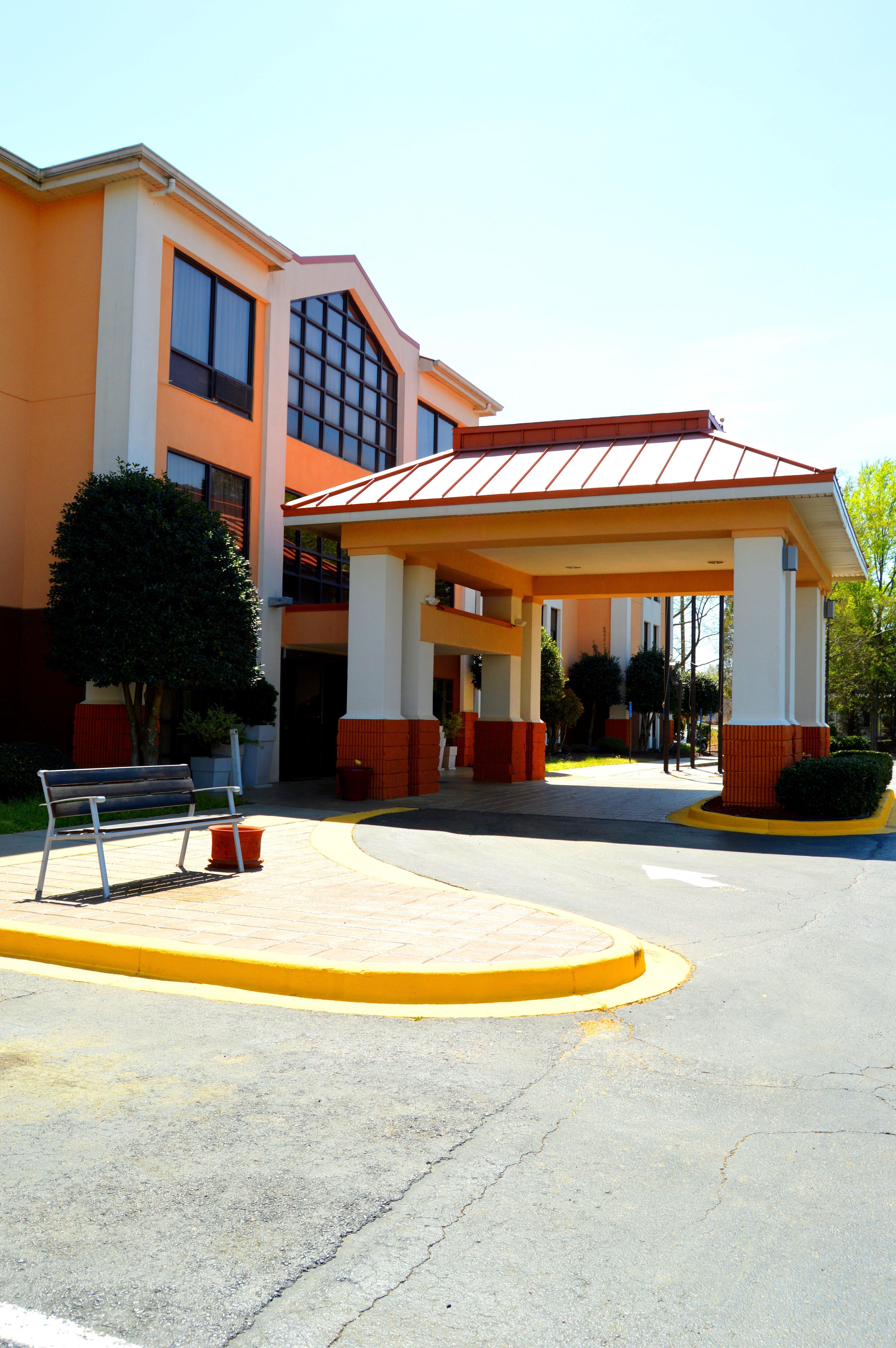 Lexington Inn And Suites Kültér fotó