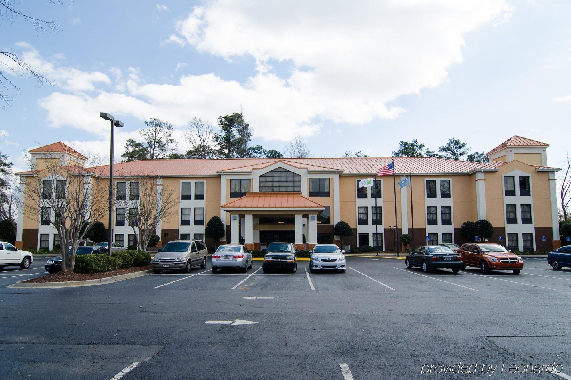 Lexington Inn And Suites Kültér fotó